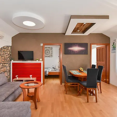 Liljana Privlaka (Zadar)