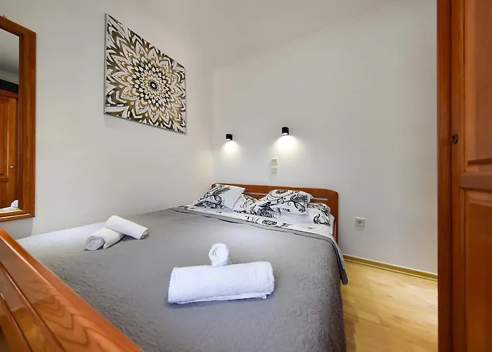 Liljana * Privlaka (Zadar)